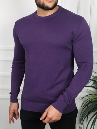 Stylový pánský svetr ve fialové barvě