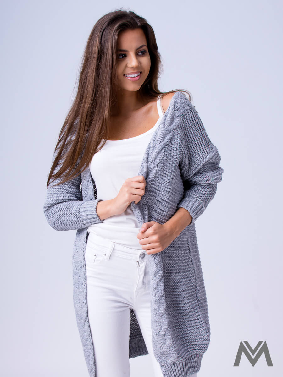 damski sweter, kardigan, pulower, sweterek, poncho, sweter, odziez, damska odziez, swetry damskie, damskie swetry, swetry na drutach, damski kardigan, pulovery damskie, pulovery, dluge swetry, dlugi sweter, strikowane swetry, swetry na drutach damskie, kardigan damski, eleganckie damskie pulovery, damskie swetry na zapinanie, pulower damski, swetry i kardigany, oversize pulovery, oversize sweter, nowoczesne swetry, sweter na zamek, kardigany damskie, kardigany online, pletione kardigany, dluge pletione swetry, dla kobiety, jako podarunek, sweter na zime, sweter na Boze Narodzenie, sweter na guziki, sweter, szary kardigan, oversize sweter