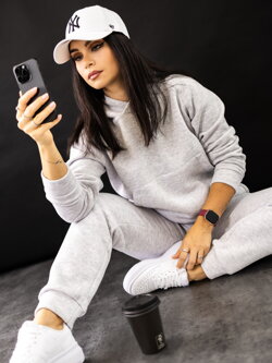 damska-teplakova-suprava-v-sivej-farbe