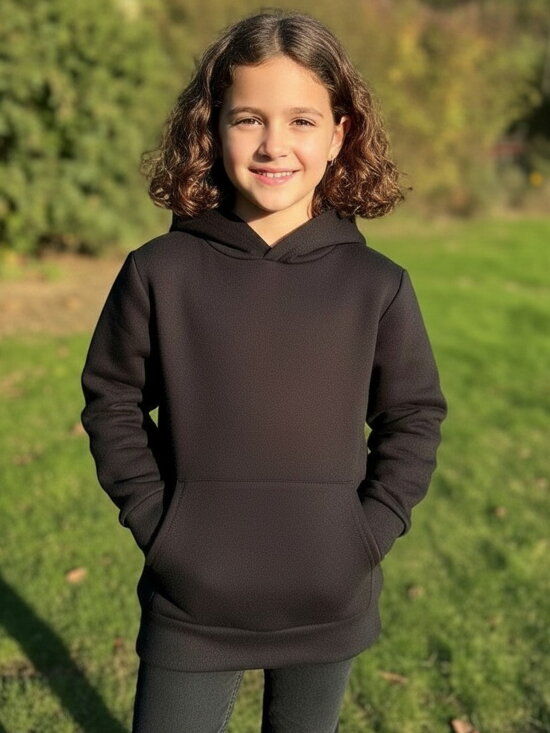 dievcenska-cierna-zateplena-mikina