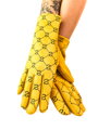 Dámské rukavice ve žluté barvě se vzorem