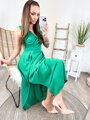 Dámské zelené společenské šaty s výstřihem 