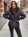 Dámska zimná bunda s pravou kožušinou v čiernej farbe