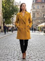 Zimní dámský nebo dívčí kabát pod zadek LEA - hořčicový