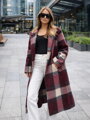 Dámsky karovaný dlhý kabát bordo