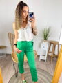 Dámské kalhoty s páskem v zelené barvě