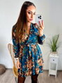 Nádherné dámské krátké šaty v modré barvě 