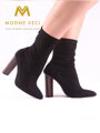 Elegantní černé boty se širokým podpatkem 6049-1 BLACK, POŠKOZENÉ.