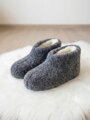 Kotníkové nízké papuče z ovčí vlny teploučké model 104 šedé