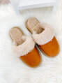 Vyteplené dámské papuče model 108 camel 