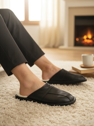 Pánské kožené papuče Model 16B černé