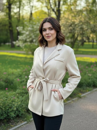 Béžový kabát na vázání 