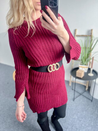 Burgundy krásné pletené šaty