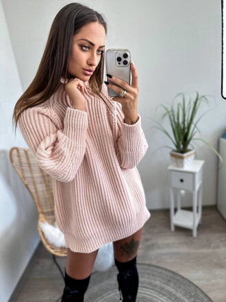 Příjemný dámský pouzdrově-růžový svetr