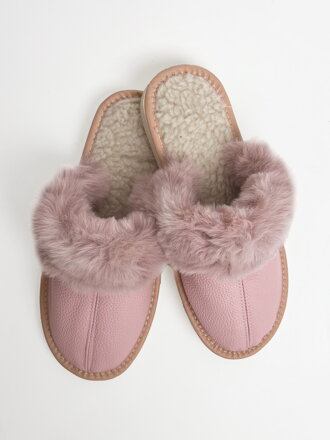 Dámské zateplené kožené papuče model 109 v růžové barvě