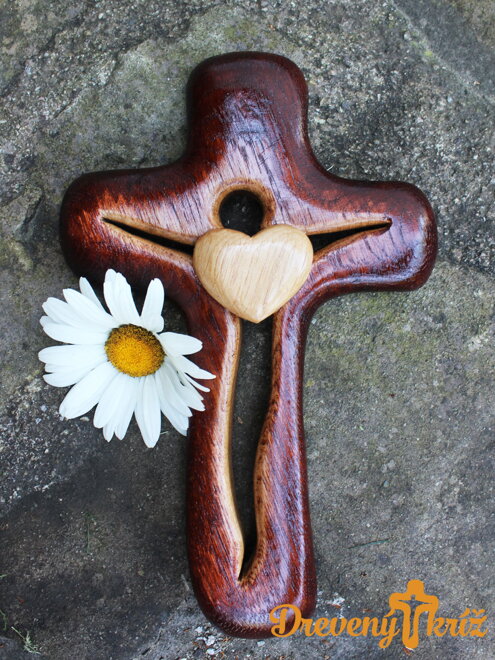 Dřevěný dubový křížek 26x16cm 011
