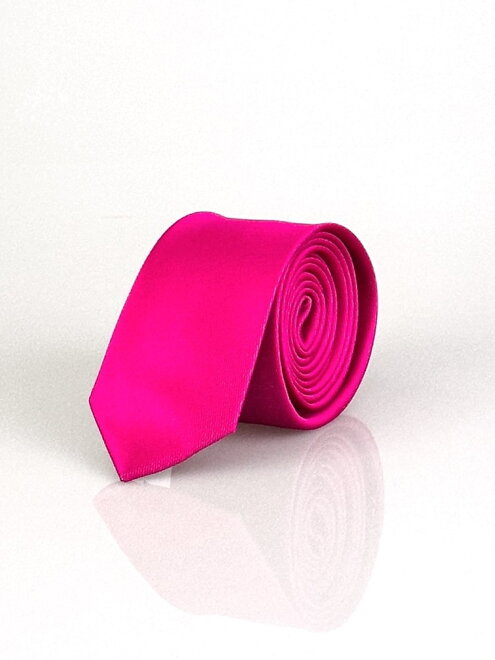 Pánská elegantní kravata v cyklamenové barvě