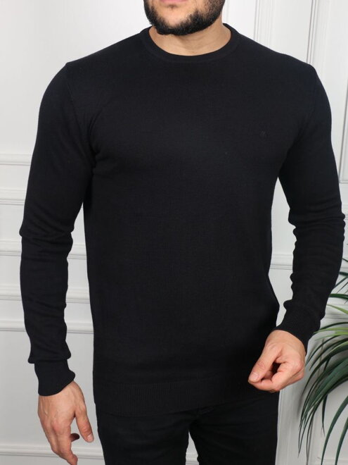 Černý pánský pulovr s dlouhým rukávem 
