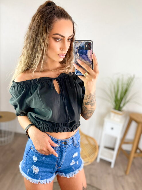 Dámský letní crop-top v černé barvě