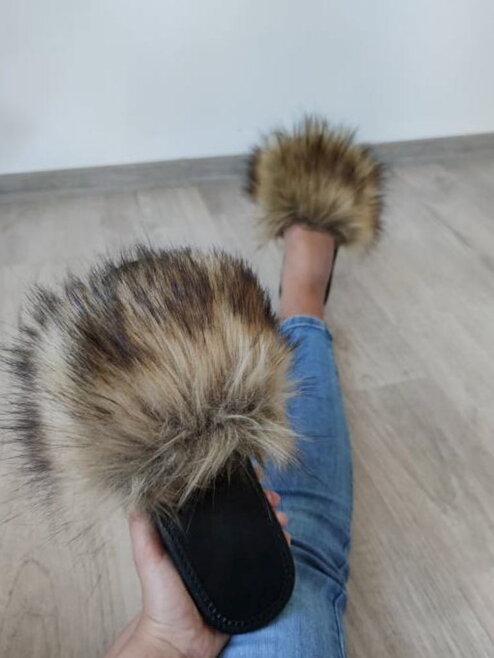 Huňaté papuče Model 52 černé s kožešinou