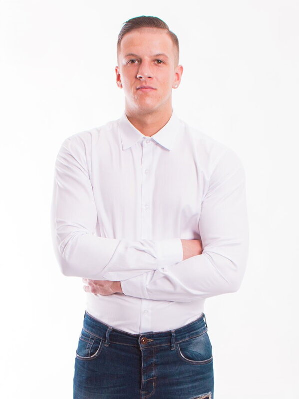 Klasická bílá mírně lesklá košile ve střihu SLIM FIT VS-PK-1714 Klasická bílá mírně lesklá košile ve střihu SLIM FIT VS-PK-1714
