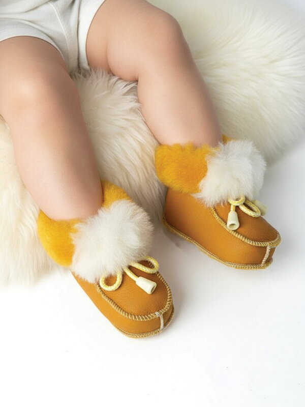 Teplé kožené boty pro batolata vel. o 0-12 měsíců