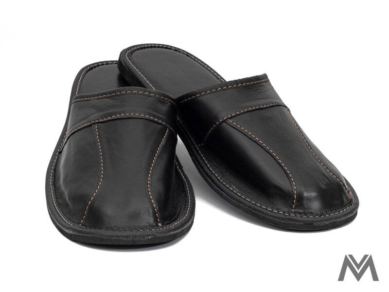 Pánské kožené papuče Model 8A černé