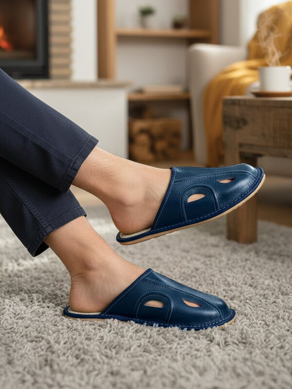 Pánské kožené papuče Model 1E