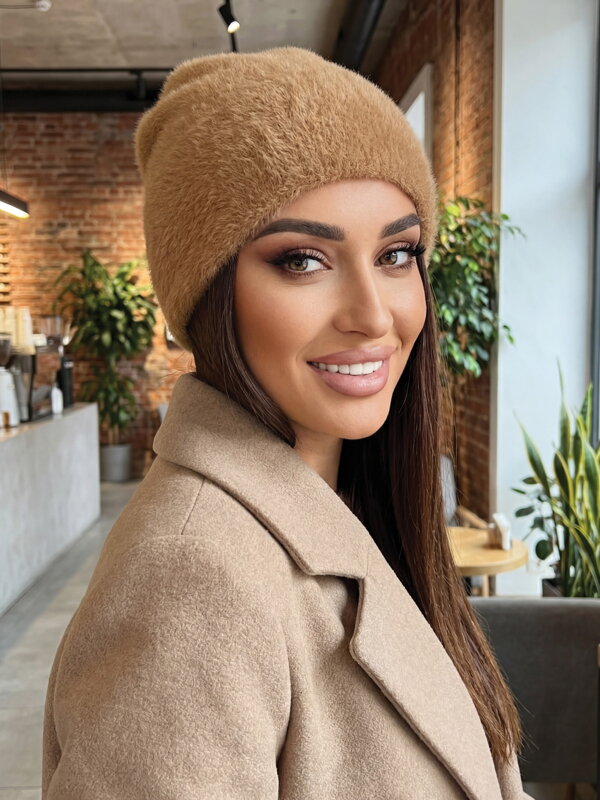 Dámská alpaková čepice v hnědé barvě
