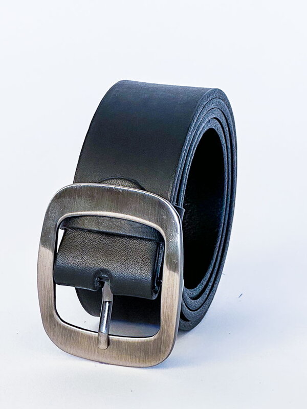 Dámský kožený pásek DM-3,5-21-37 černá