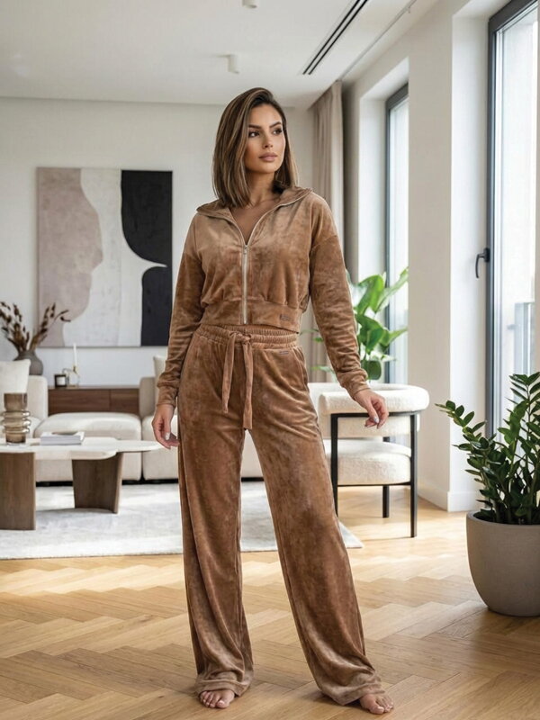 Stylová dámská souprava VBS NORA BEIGE 