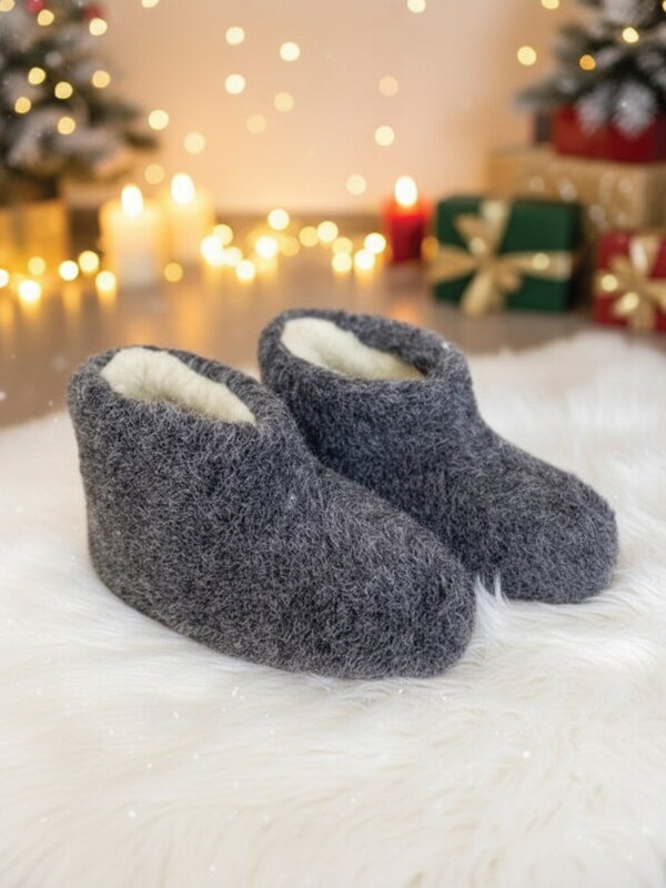 Kotníkové nízké papuče z ovčí vlny teploučké model 104 šedé