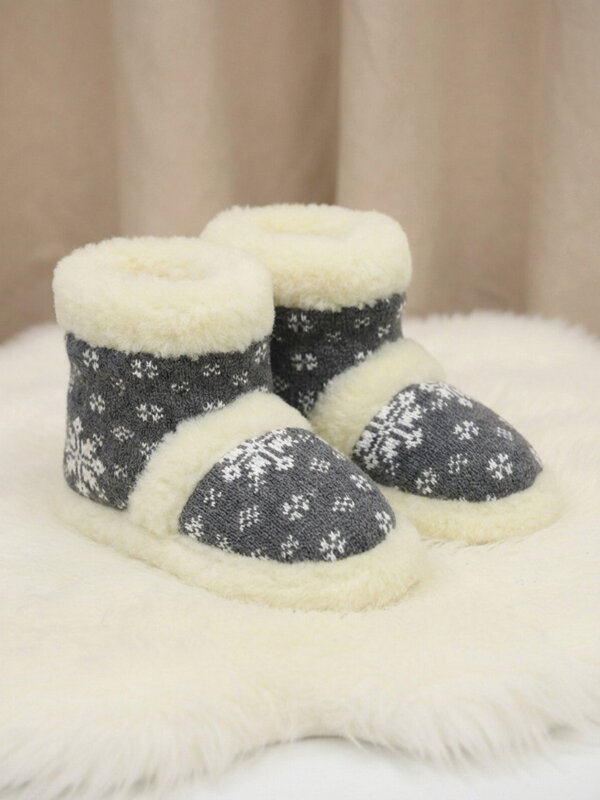 Úžasné papuče s ovčí vlnou model 48 šedé vysoké